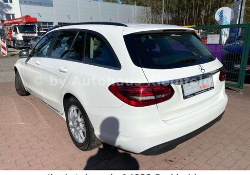 Mercedes-Benz C 180, 2021