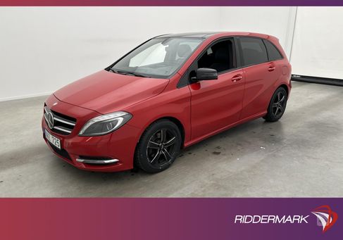 Mercedes-Benz B 180, 2014