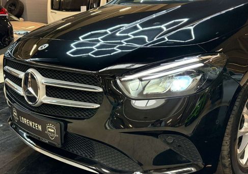 Mercedes-Benz B 220, 2020