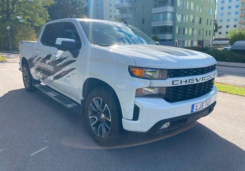 Chevrolet Silverado, 2021