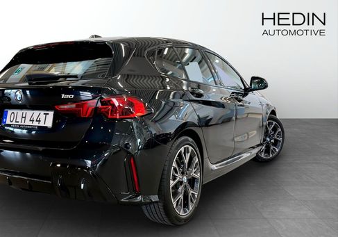 BMW 120, 2026 2