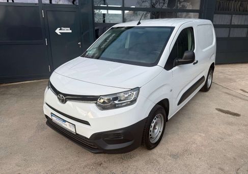 Toyota Proace, 2024