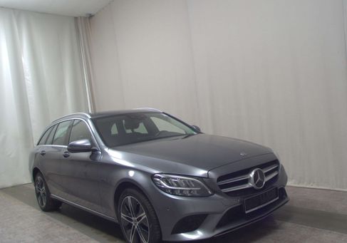 Mercedes-Benz C 300, 2020