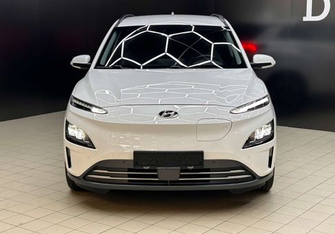Hyundai Kona, 2023 3