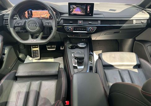 Audi A4, 2019