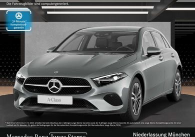 Mercedes-Benz A 180, 2023