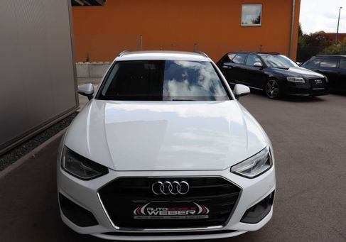 Audi A4, 2022 2