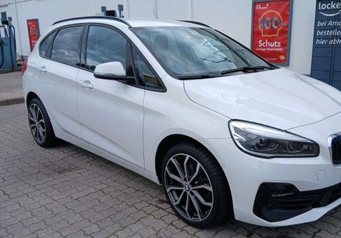 BMW 218, 2020 2