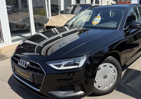 Audi A4, 2022