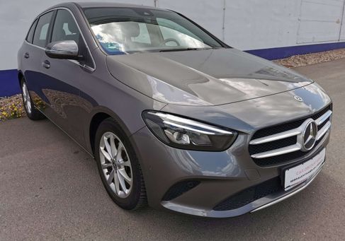 Mercedes-Benz B 180, 2019