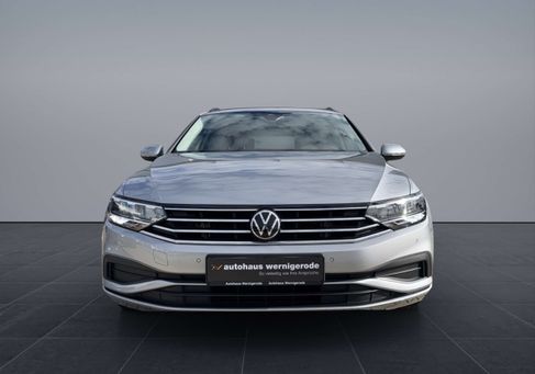 Volkswagen Passat Variant, 2021 3