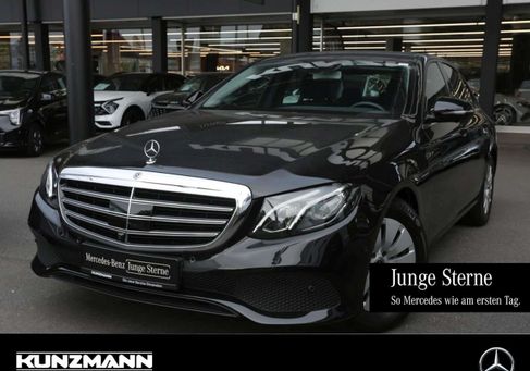 Mercedes-Benz E 200, 2020