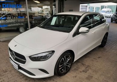 Mercedes-Benz B 180, 2024