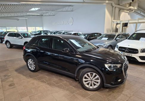 Audi Q3, 2022