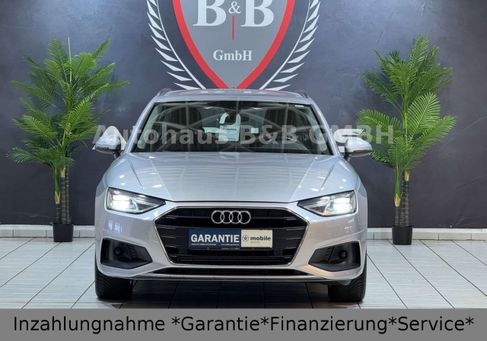 Audi A4, 2021
