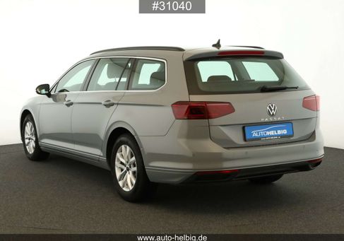 Volkswagen Passat Variant, 2024 3