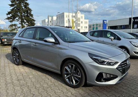 Hyundai i30, 2023 3