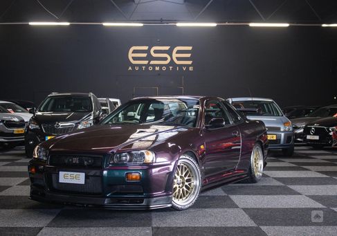 Nissan Skyline, 1999