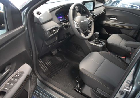 Dacia Jogger, 2023 3