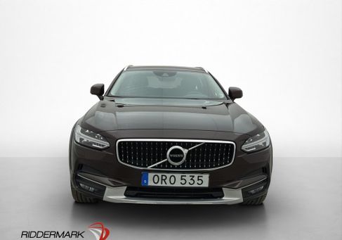 Volvo V90 Cross Country, 2018