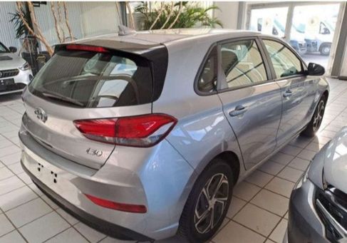 Hyundai i30, 2023 3