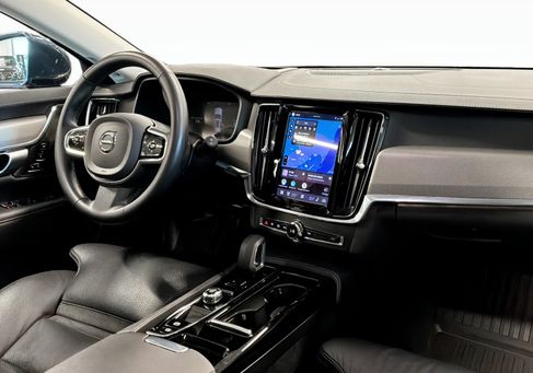 Volvo V90, 2024 3