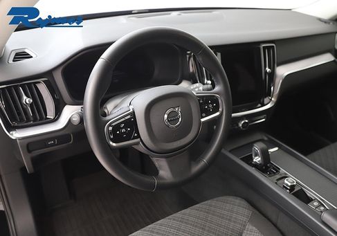 Volvo V60 Cross Country, 2024