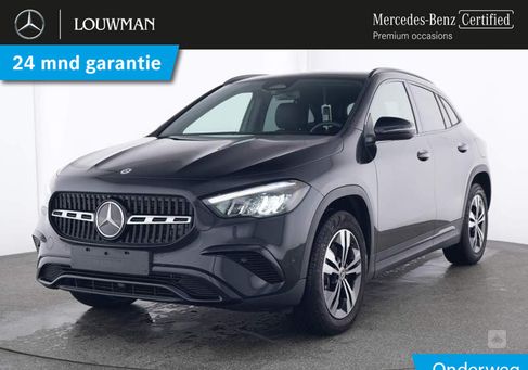 Mercedes-Benz GLA 250, 2024