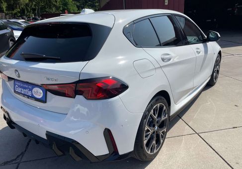 BMW 120, 2025