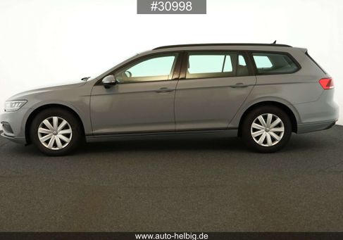 Volkswagen Passat Variant, 2023