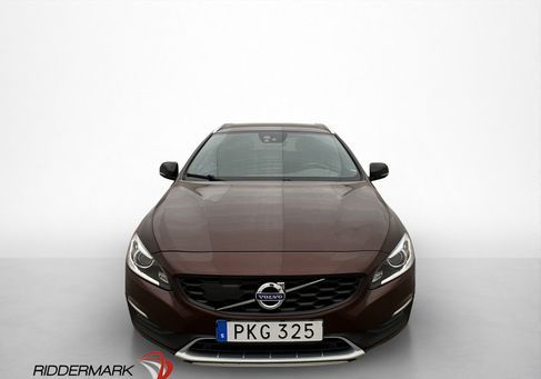Volvo V60 Cross Country, 2018