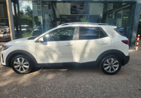 Kia Stonic, 2024 3