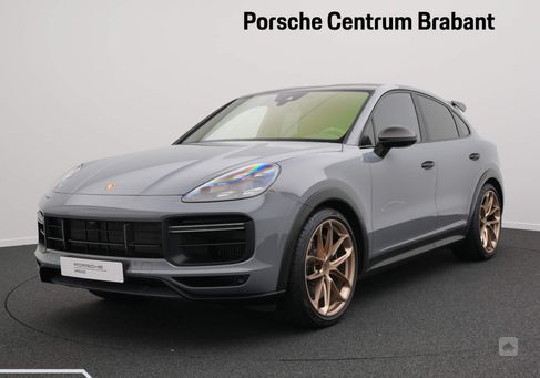 Porsche Cayenne, 2021