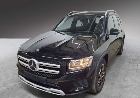 Mercedes-Benz GLB 180, 2022