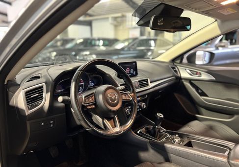 Mazda 3, 2018