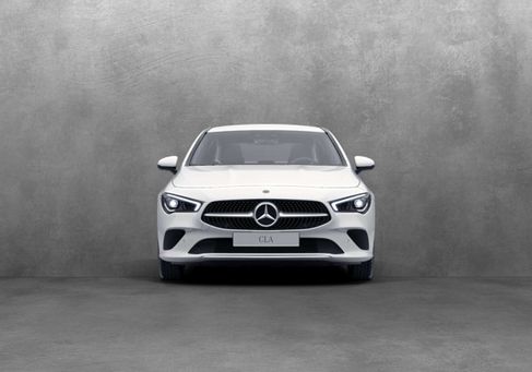 Mercedes-Benz CLA 200, 2021