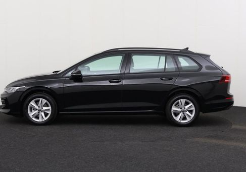 Volkswagen Golf, 2024