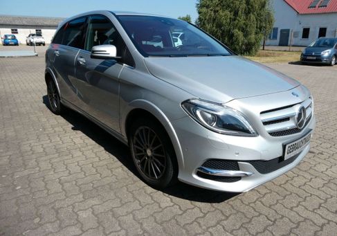Mercedes-Benz B 250, 2017