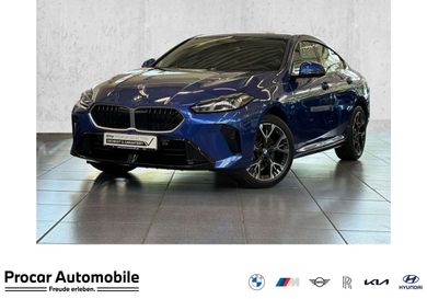 BMW 220, 2025