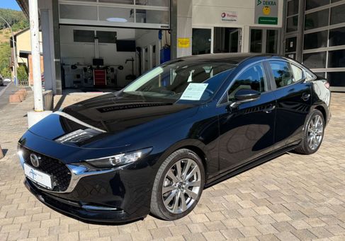 Mazda 3, 2022