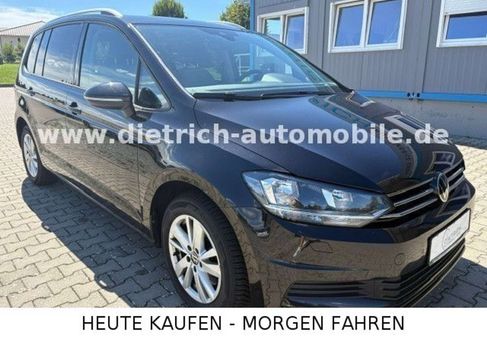 Volkswagen Touran, 2024 3