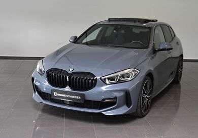 BMW 118, 2024
