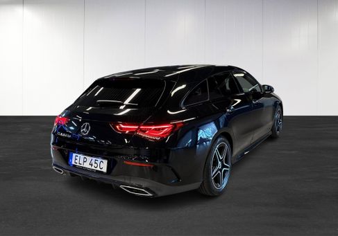 Mercedes-Benz CLA 200 Shooting Brake, 2022