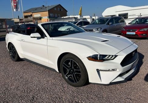 Ford Mustang, 2020