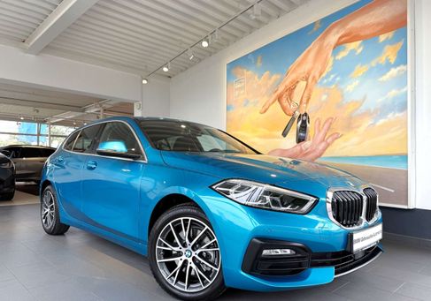 BMW 116, 2021