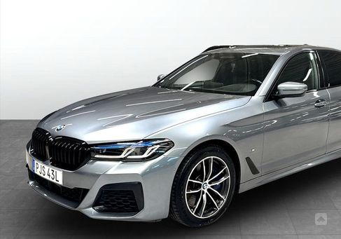 BMW 530, 2021