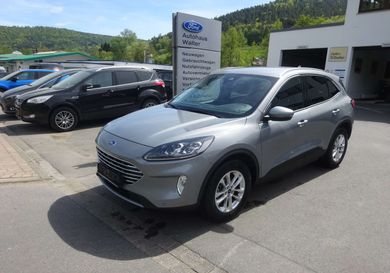 Ford Kuga, 2022