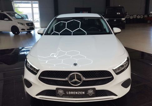Mercedes-Benz A 180, 2023