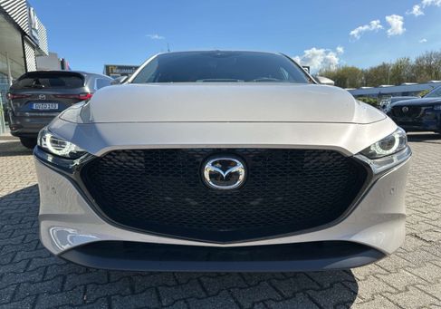 Mazda 3, 2026