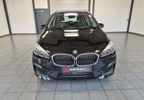 BMW 218, 2021 2